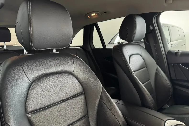 Mercedes-Benz GLC din 2021 cu 141.727 km - oferta MER148256 - foto 19