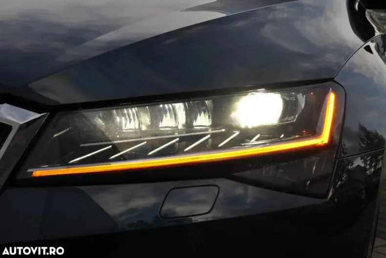 Skoda Superb din 2023 cu 90.344 km - oferta SKO148259 - foto 7