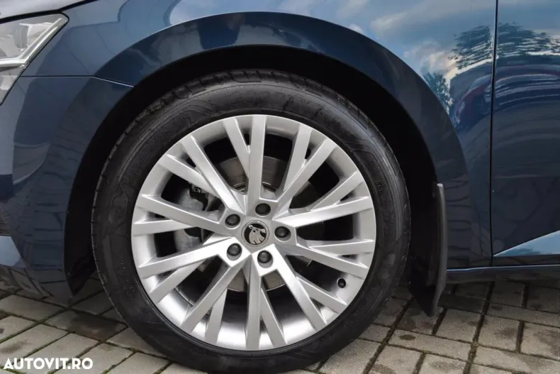 Skoda Superb din 2023 cu 90.344 km - oferta SKO148259 - foto 13