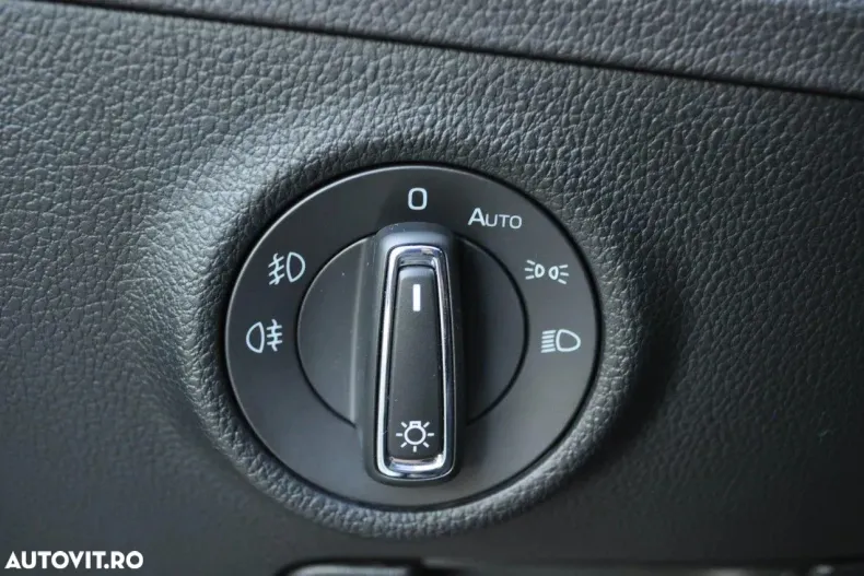 Skoda Superb din 2023 cu 90.344 km - oferta SKO148259 - foto 34