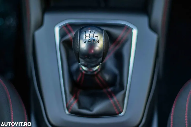 Ford Focus din 2024 cu 3 km - oferta FOR148260 - foto 19