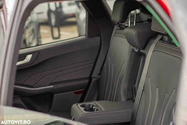 Ford Kuga din 2023 cu 5 km - oferta FOR148262 - foto 15
