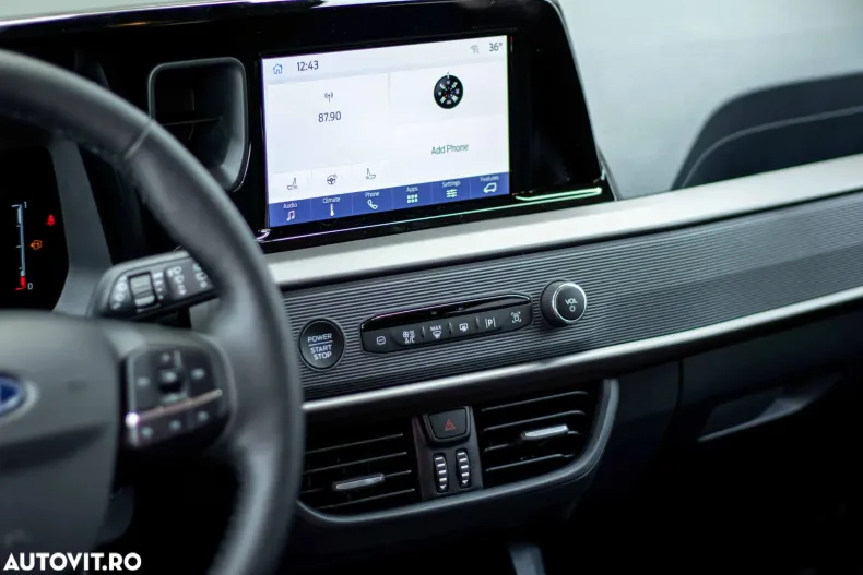 Ford Tourneo Courier din 2024 cu 10 km - oferta FOR148264 - foto 18