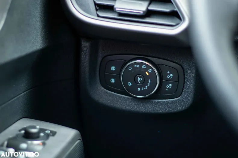 Ford Tourneo Courier din 2024 cu 10 km - oferta FOR148264 - foto 21
