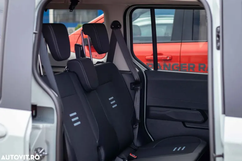 Ford Tourneo Courier din 2024 cu 10 km - oferta FOR148265 - foto 17