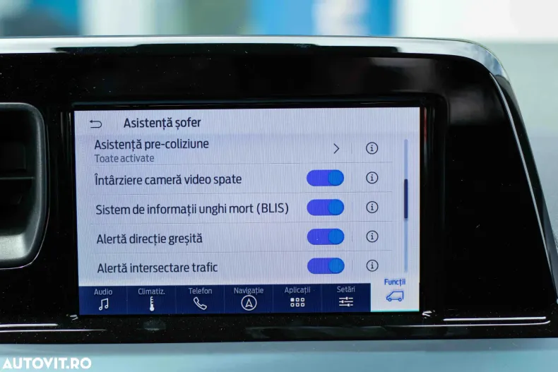 Ford Tourneo Courier din 2024 cu 10 km - oferta FOR148265 - foto 33