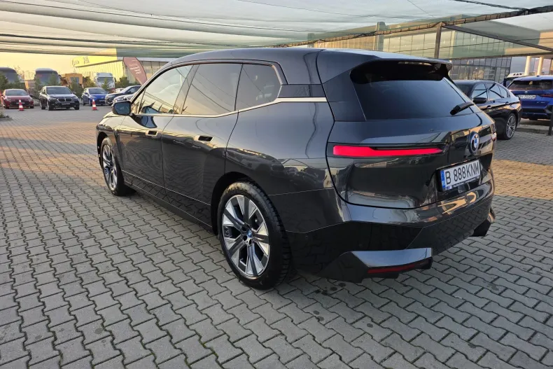 BMW iX din 2021 cu 57.503 km - oferta BMW148268 - foto 3