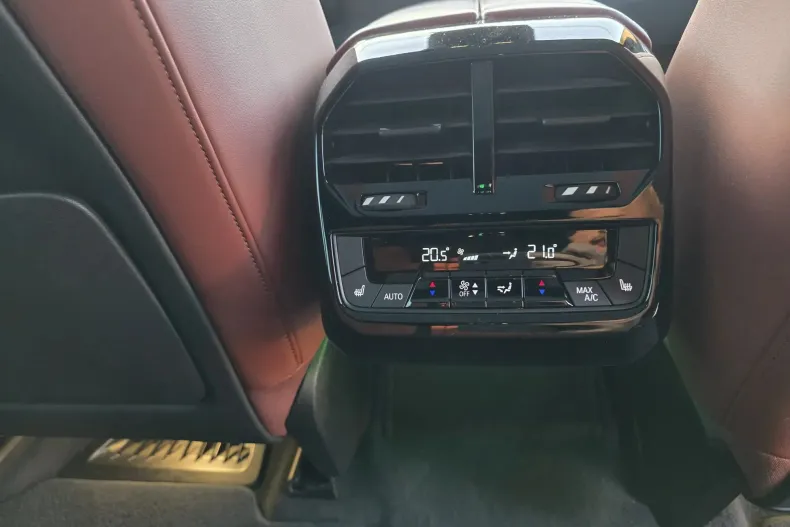 BMW iX din 2021 cu 57.503 km - oferta BMW148268 - foto 20