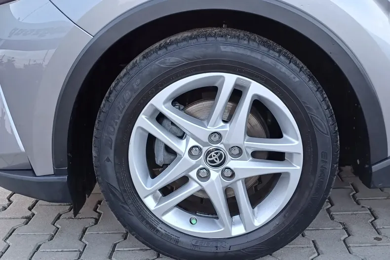 Toyota C-HR din 2020 cu 106.211 km - oferta TOY148270 - foto 8