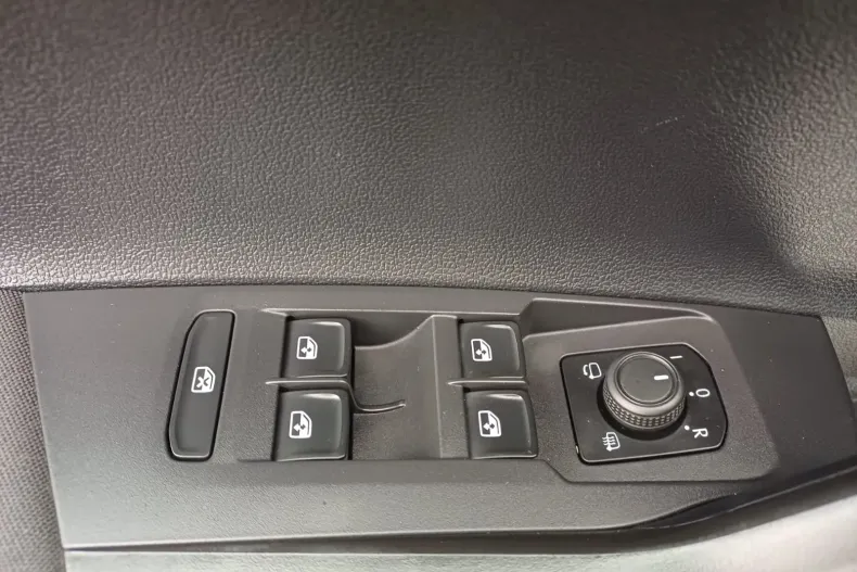 Volkswagen Polo din 2022 cu 93.210 km - oferta VOL148271 - foto 12