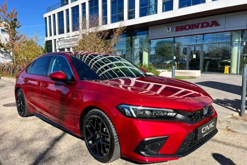 Honda Civic din 2023 cu 55.000 km - oferta HON148274 - foto 1