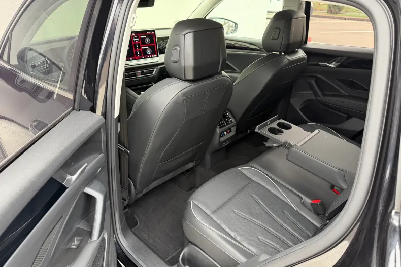 Volkswagen Tiguan din 2024 cu 20.321 km - oferta VOL148277 - foto 38