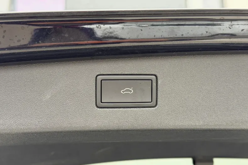 Volkswagen Tiguan din 2024 cu 20.321 km - oferta VOL148277 - foto 39