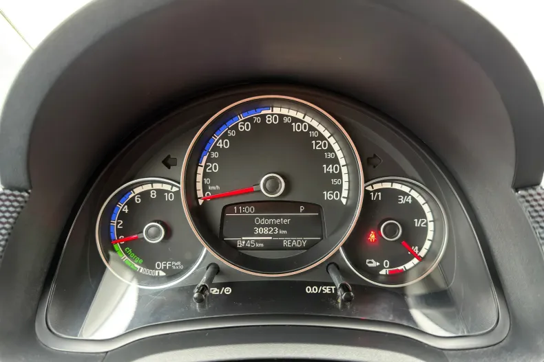 Volkswagen up! din 2023 cu 30.823 km - oferta VOL148278 - foto 13