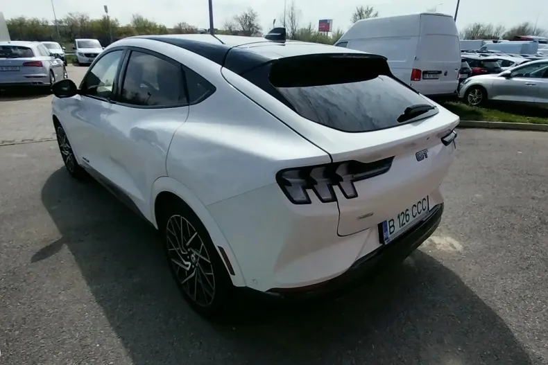 Ford Mustang Mach-E din 2022 cu 69.642 km - oferta FOR148284 - foto 5