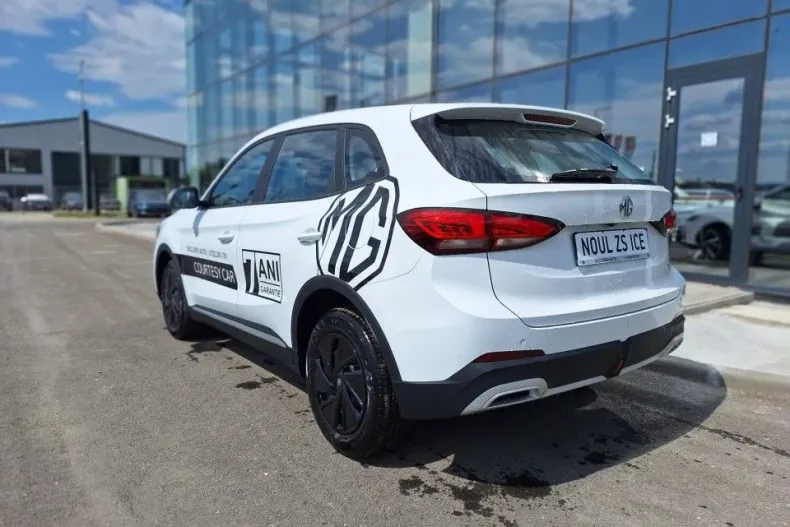 MG ZS din 2025 cu 2.110 km - oferta MG0148288 - foto 3