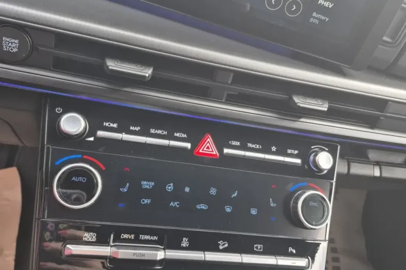 Hyundai SANTA FE din 2025 cu 1 km - oferta HYU148289 - foto 16