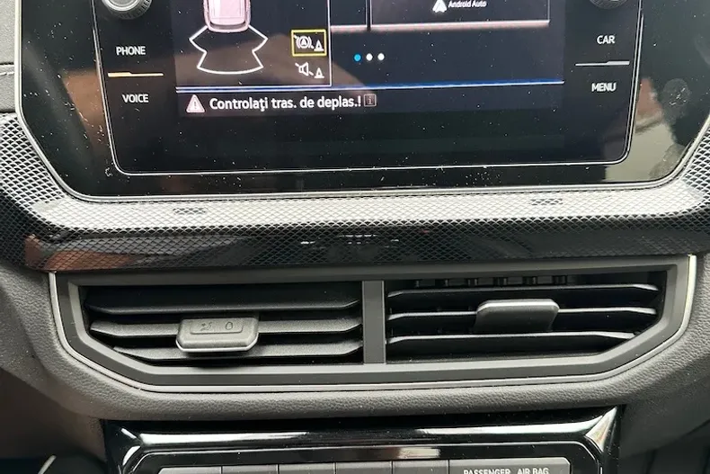 Volkswagen T-Cross din 2024 cu 30.000 km - oferta VOL148298 - foto 11