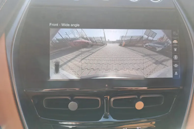 Aston Martin DBX din 2022 cu 18.500 km - oferta AST148305 - foto 14