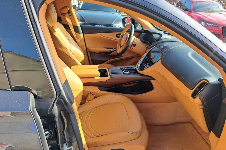 Aston Martin DBX din 2022 cu 18.500 km - oferta AST148305 - foto 28