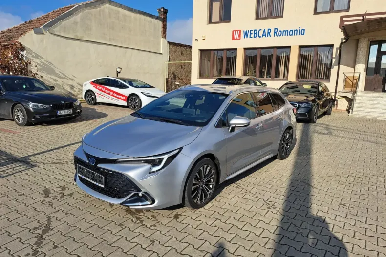 Toyota Corolla din 2024 cu 13.000 km - oferta TOY148306 - foto 1