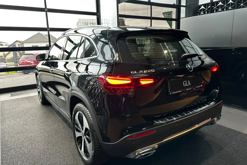 Mercedes-Benz GLA din 2025 cu 6 km - oferta MER148308 - foto 6