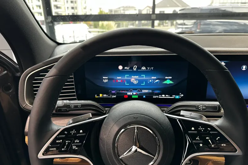 Mercedes-Benz GLE din 2025 cu 18 km - oferta MER148309 - foto 9