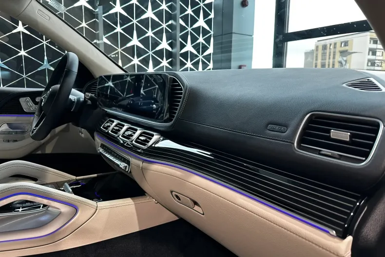 Mercedes-Benz GLE din 2025 cu 15 km - oferta MER148310 - foto 11