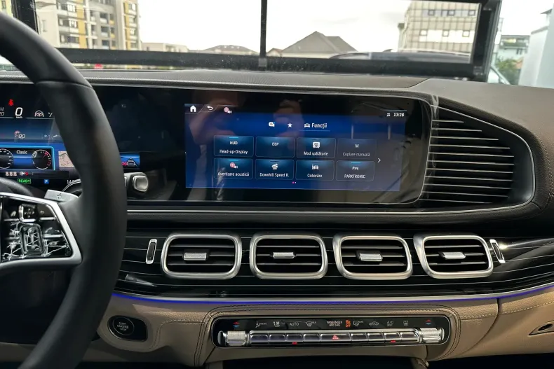 Mercedes-Benz GLE din 2025 cu 15 km - oferta MER148310 - foto 16