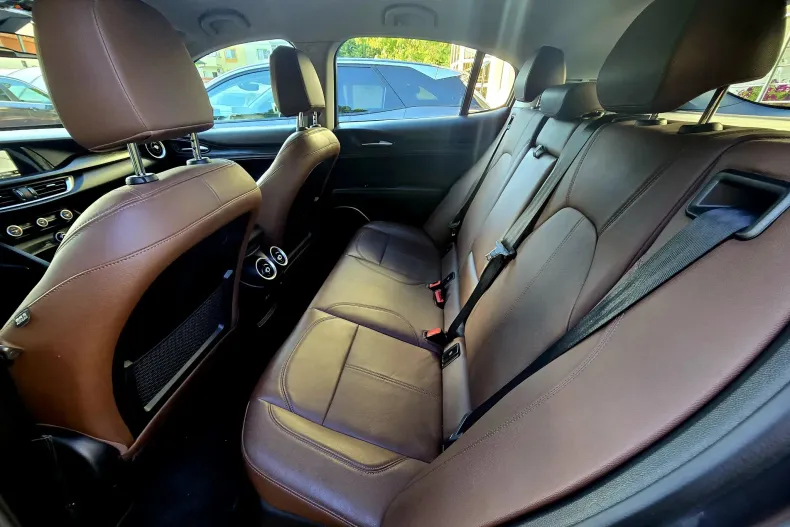 Alfa Romeo Stelvio din 2019 cu 125.000 km - oferta ALF148322 - foto 9