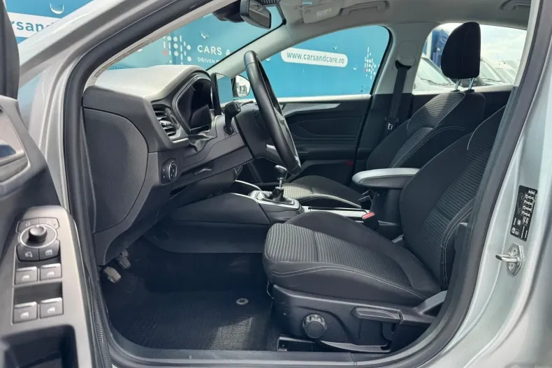 Ford Focus din 2022 cu 92.200 km - oferta FOR148327 - foto 7