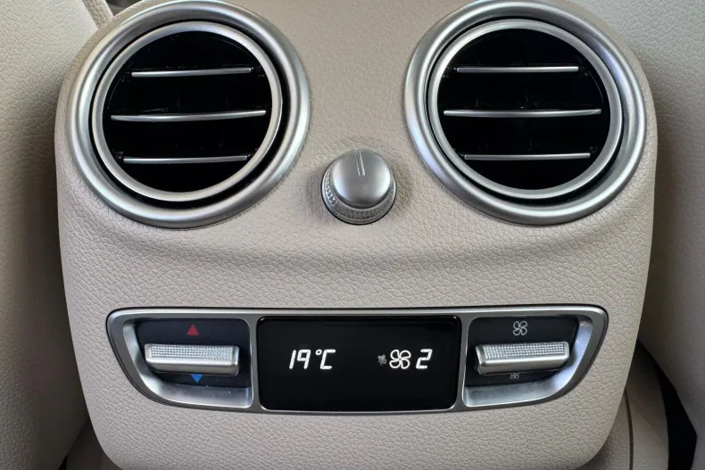 Mercedes-Benz GLC din 2021 cu 112.000 km - oferta MER148329 - foto 13