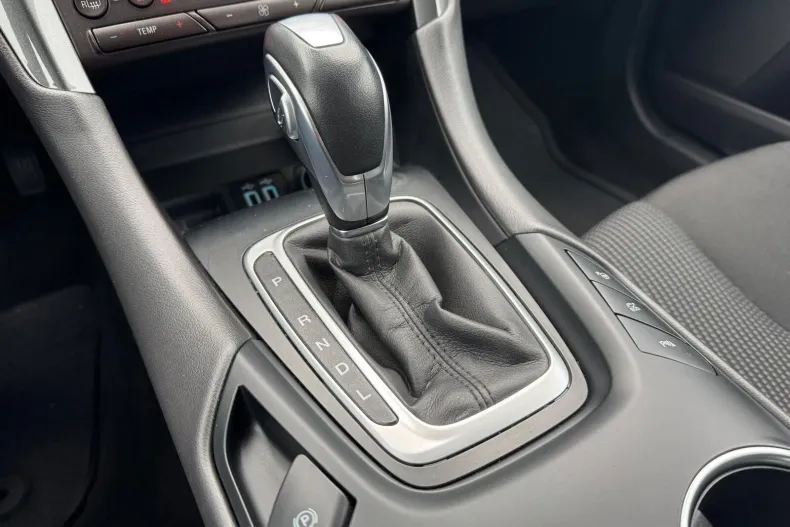 Ford Mondeo din 2021 cu 79.600 km - oferta FOR148330 - foto 8