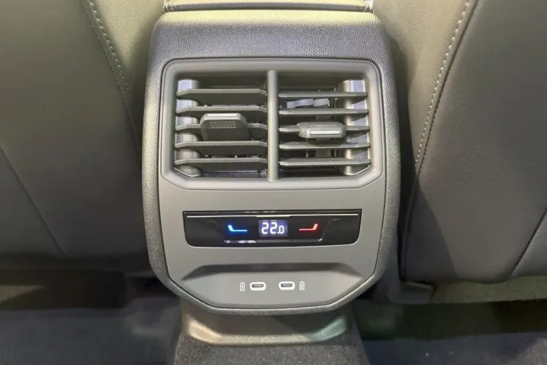 Cupra Formentor din 2025 cu 2.000 km - oferta CUP148335 - foto 11