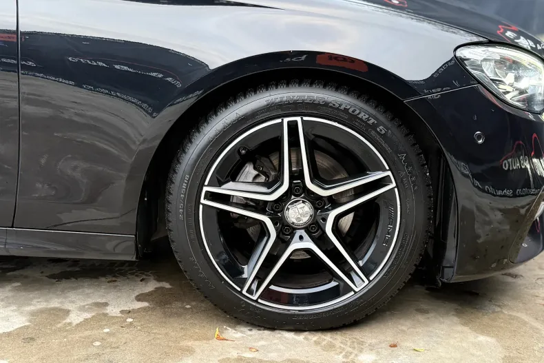 Mercedes-Benz E din 2021 cu 132.703 km - oferta MER148337 - foto 26