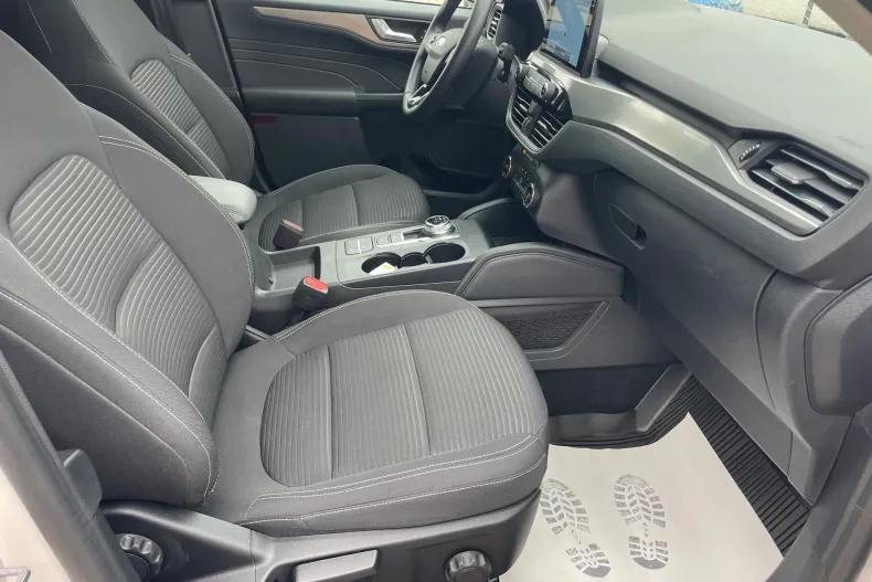 Ford Kuga din 2022 cu 16.525 km - oferta FOR148340 - foto 10