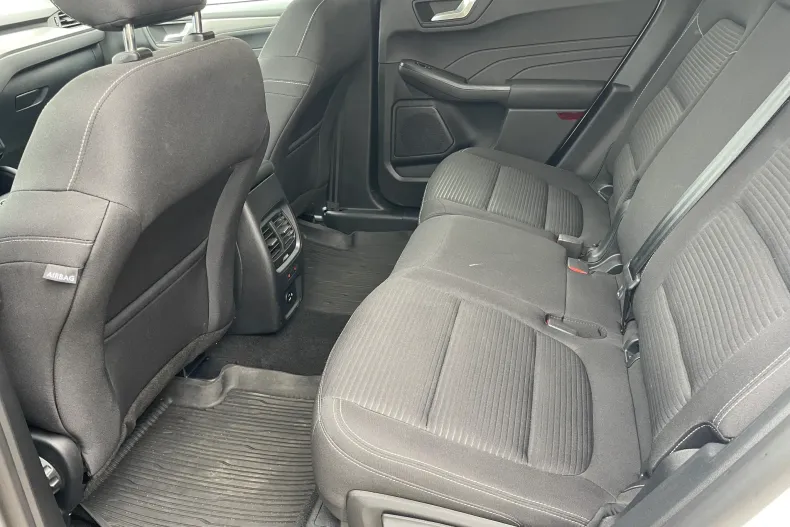 Ford Kuga din 2022 cu 16.525 km - oferta FOR148340 - foto 11