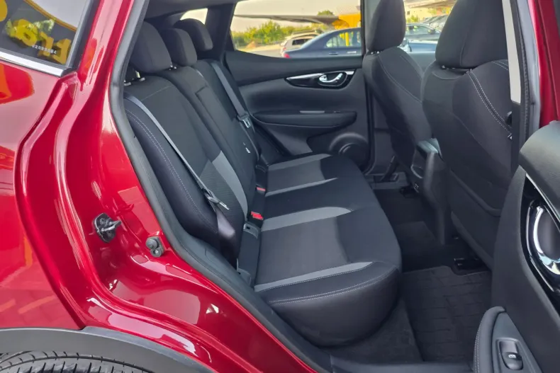 Nissan Qashqai din 2020 cu 180.000 km - oferta NIS148347 - foto 14