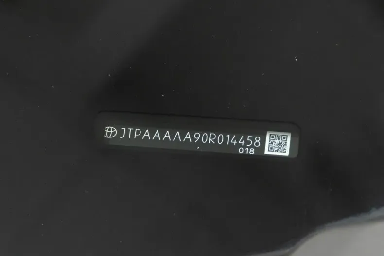 Toyota C-HR din 2023 cu 10.500 km - oferta TOY148356 - foto 26