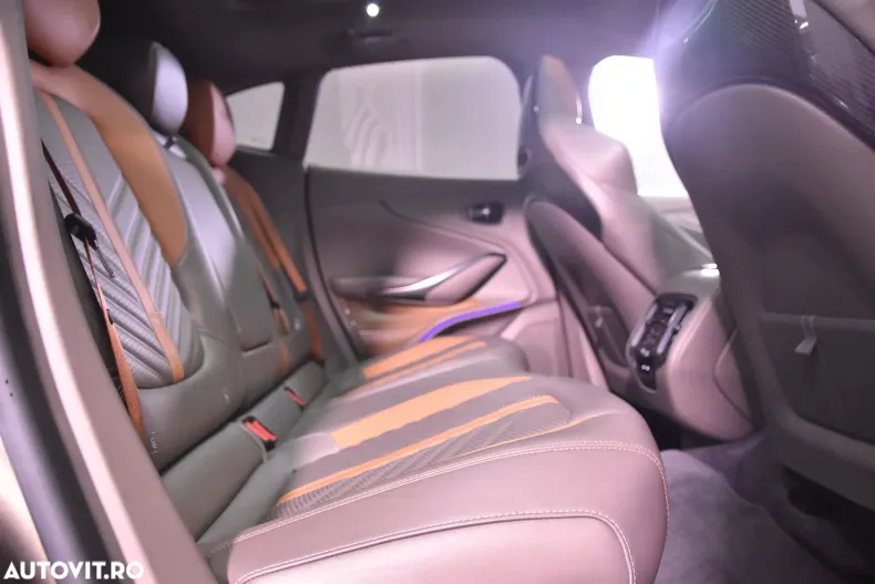 Aston Martin DBX din 2023 cu 40.371 km - oferta AST148361 - foto 12