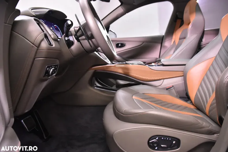 Aston Martin DBX din 2023 cu 40.371 km - oferta AST148361 - foto 28