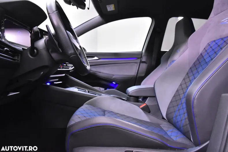 Volkswagen Golf din 2021 cu 56.609 km - oferta VOL148363 - foto 30