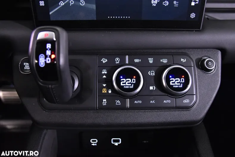 Land Rover Defender din 2024 cu 32.256 km - oferta LAN148364 - foto 16