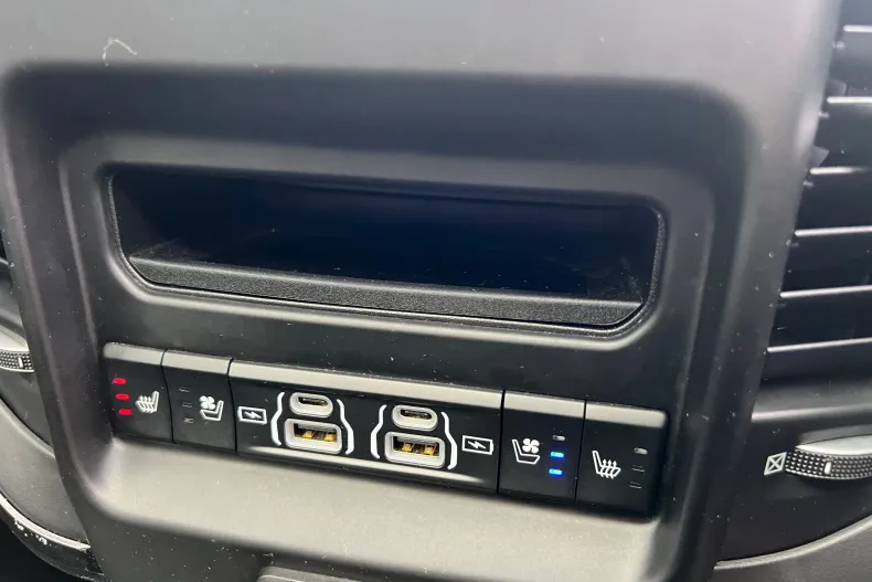 Dodge RAM din 2022 cu 65.000 km - oferta DOD148369 - foto 12