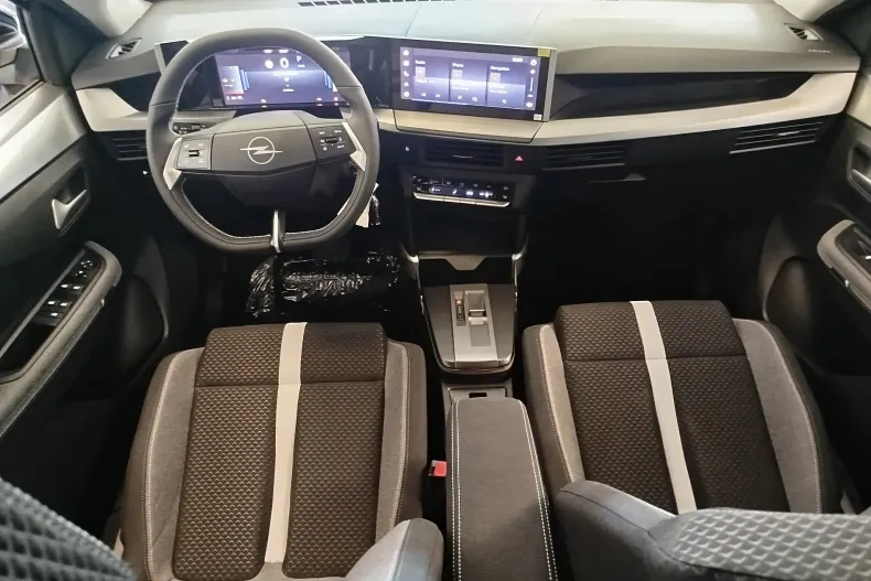 Opel Frontera din 2025 cu 2 km - oferta OPE148370 - foto 7