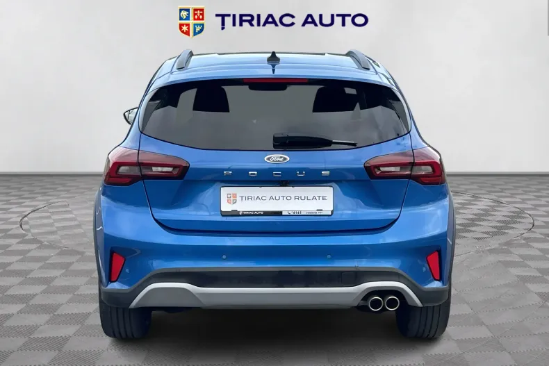 Ford Focus din 2024 cu 4.252 km - oferta FOR148373 - foto 4