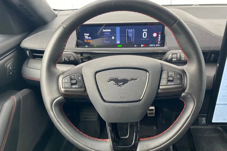 Ford Mustang Mach-E din 2022 cu 20.700 km - oferta FOR148376 - foto 12