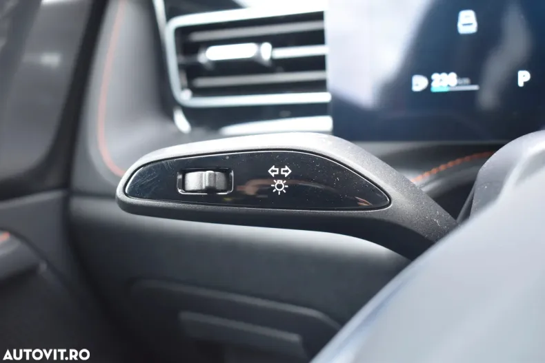 MG HS din 2024 cu 795 km - oferta MG0148385 - foto 12