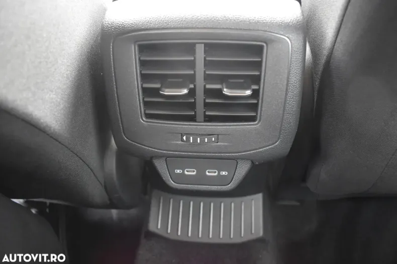 Volkswagen T-Roc din 2021 cu 97.338 km - oferta VOL148388 - foto 37