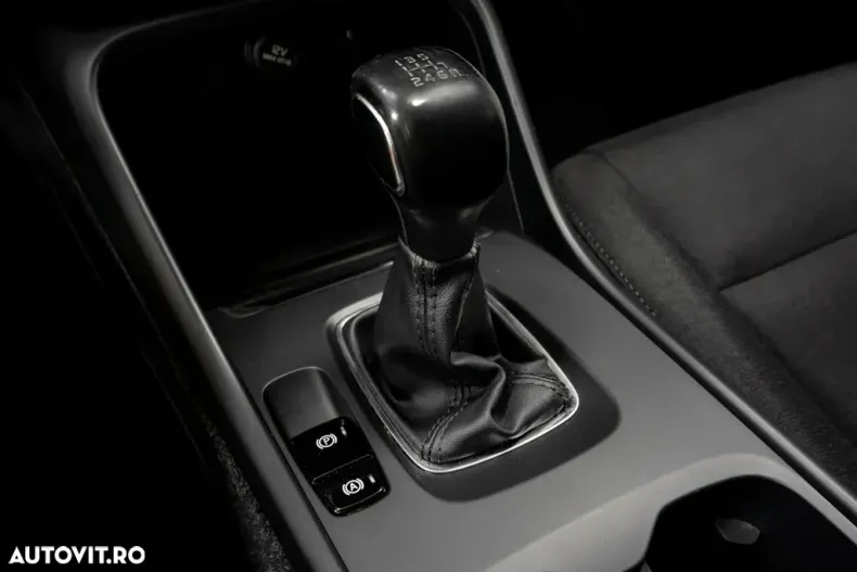 Volvo XC40 din 2020 cu 180.000 km - oferta VOL148396 - foto 30